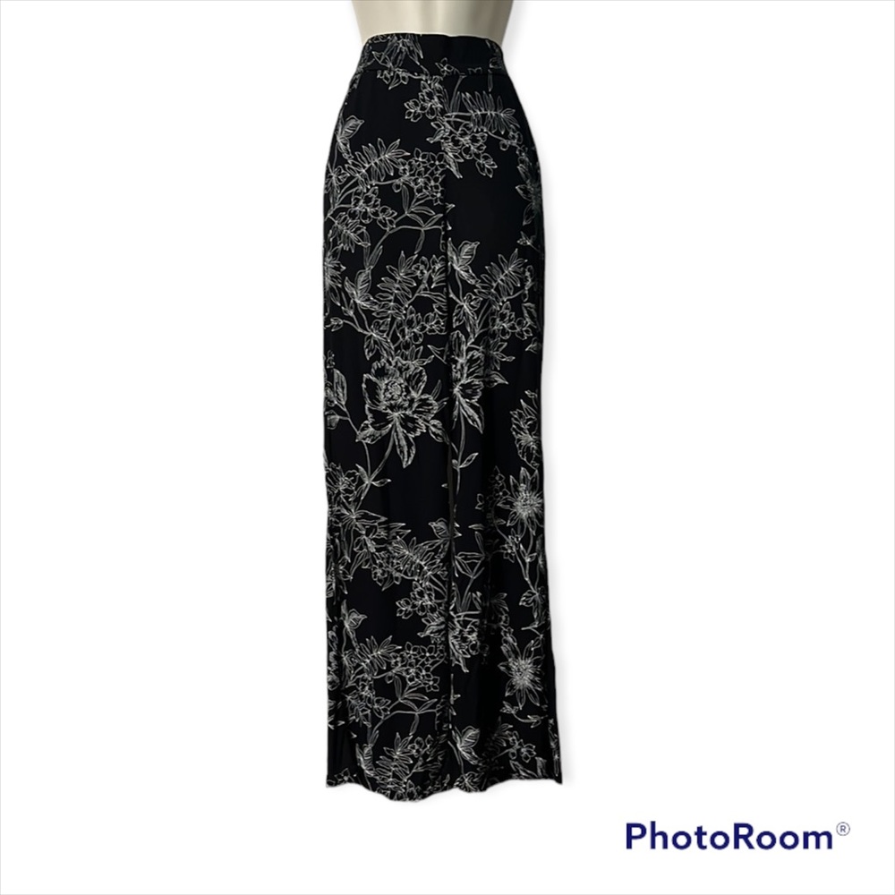 H&M Basic Casual Floral Pants Black & White Elastic Waist Size Small